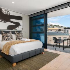 Ocean & Mountain Views From Bantry Bay Apartment