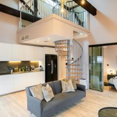 Livestay 3-Bed Loft Apartments in the Heart of Manchester