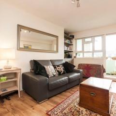 Central Camden Flat With Terrace For 4 People