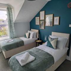 OPP Exeter RRF&T - Cosy 1 bed with parking BIG SAVINGS booking 7 nights or more!