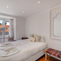 024 A - Stay in the Heart of Alfama