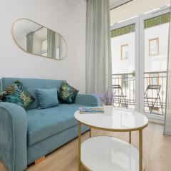 Bright Apartment in Warsaw with One Bedroom, Bath and Furnished Balcony by Renters