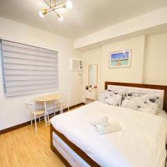 Staycation with Ocean View+Near Malls+Free Pool+Wifi+Netflix