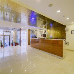 Hotel D'Capitol - Delhi Airport