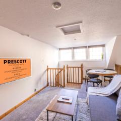 Modern Admiralty Terrace with FREE PARKING by Prescott Apartments