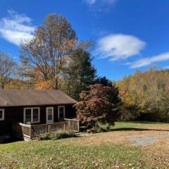 Sperryville 3 BR house next to Blue Ridge Mts.