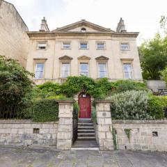 The Admirals House - Central Bath & Free Parking