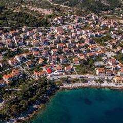 Apartments by the sea Postira, Brac - 22197