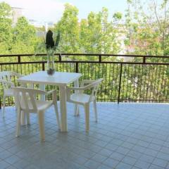 Lovely bright flat near the beach