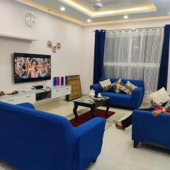 Exotic 3 BHK - 22 Floor Wi-Fi & AC for Family