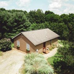 King Bed House w Private Hot Tub