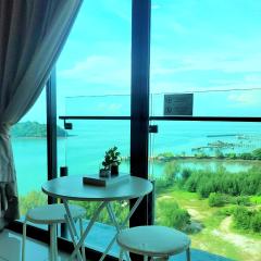 PD Seaview Sunset Cozy Staycation With Pool & Netflix, Private Unit, FIXED PRICE NO EXTRA FEE