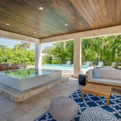 Infinity Pool & Spa, Putting Green & Golf Cart included will make your Dream Vacation