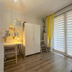 Spacious Room - Peaceful Retreat, 2 Minutes to Gdańsk Old Town