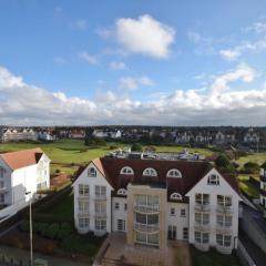 KNOKKE ZOUTE near beach appartment with garage