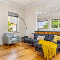 Charming Merewether Cottage