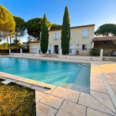 Gorgeous Provençal Farmhouse - Sleeps 10 - Private Pool - Close to Fréjus