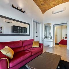 THE GRAND VIEW front of Sant Peter