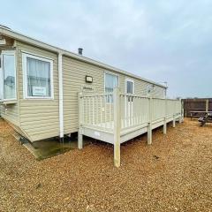 6 Berth Pet Friendly Caravan By Hunstanton Beach, Norfolk Ref 13012l