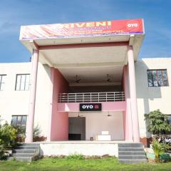 OYO Flagship Triveni Hotel and restaurant