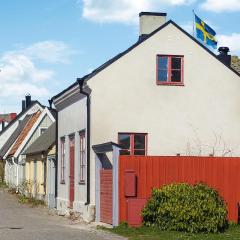 4 Bedroom Stunning Home In Visby