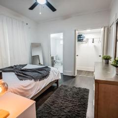 Humble Bungalow 3 Miles DT