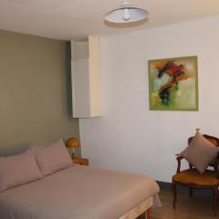 Agréable appartement P2 Centre ville au calme.