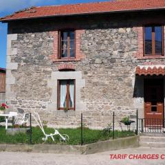 Gîte Saint-Héand, 2 pièces, 2 personnes - FR-1-496-144