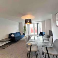 FREE PARKING - Stunning 2-BR near Salford Royal