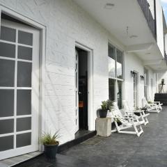 Shiny Cot Bunker Room