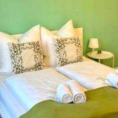 RAHA Apartments - Charmantes Studio-Apartment - HBF - Privat Parkplatz