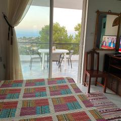 Completely self-contained rental, Aegina