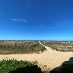 Appartement face océan pour 4/6 personnes avec accès direct à la plage et parking privé - FR-1-323-516