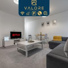 Modern 1 bed in central MK, Free Parking, Smart TV, Manhattan House By Valore Property Services