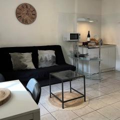 *Studio cœur de ville* Clim + kitchenette