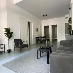 Stylish 2 Bedroom Serviced Apartment in Rotterdam