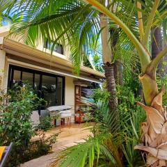 jacuzzi et piscine villa Akiba