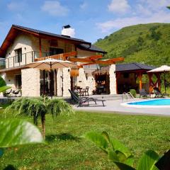 Valmont Luxury Chalet