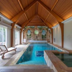 Luxury retreat with extensive leisure facilities