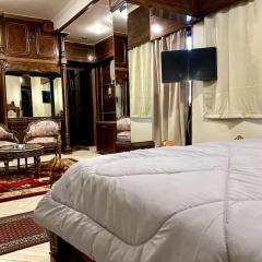 4-Brs Historical Apt in Maadi 5-Min to Nile