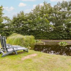 Farmhouse oasis with garden, pond and idyllic surroundings