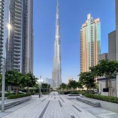 Burj Khalifa Views Stylish 2BR Near Dubai Mall and Metro