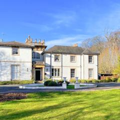 The Mansion House At Kirkhill