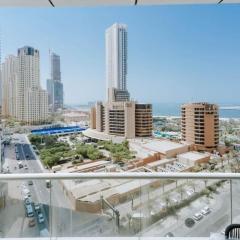 Chic 1BR Sea View Dubai Marina