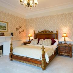 The Townhouse Ayr - Luxury B&B