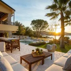 Villa Barotul