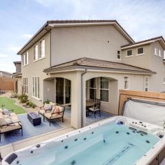 12 Mi to Sand Hollow Spacious Home with Game Room