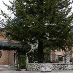 LH Albergo il Picchio