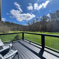 Firefly Fields 2-Acres With Guest House, Game Room, Mountain & River Views