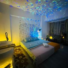 The most prosperous seaside seaview apartment in Jomtien(Tub, high speed Wi-Fi, Projector)